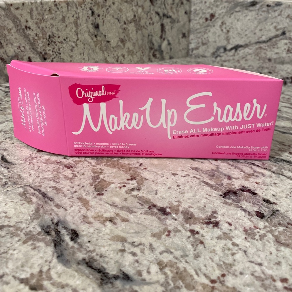 🆕 ORIGINAL MAKEUP ERASER NEW IN WRAPPER AND BOX